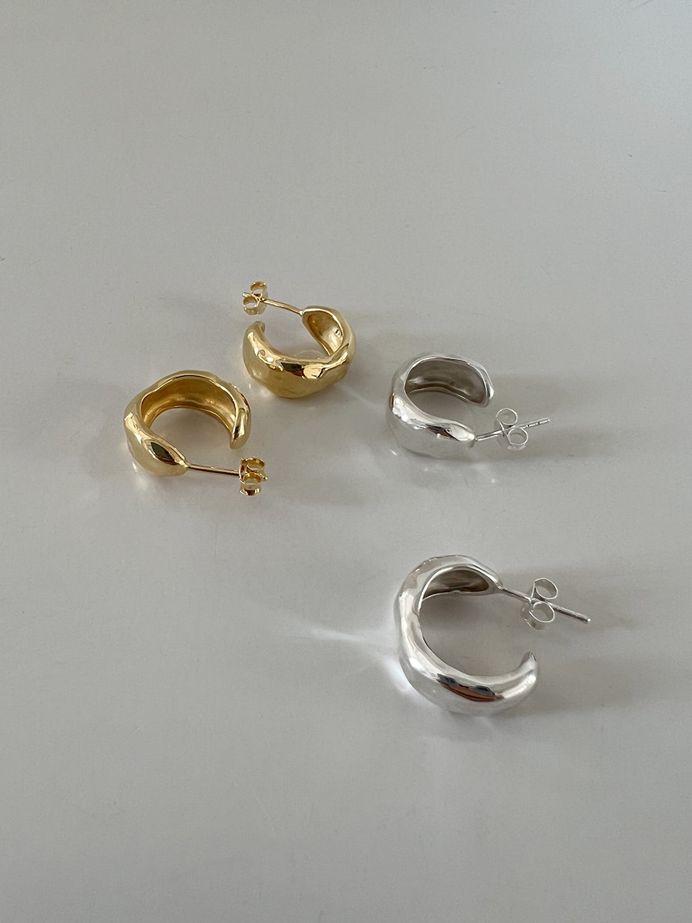 [92.5 silver] Hammer earring (2color)