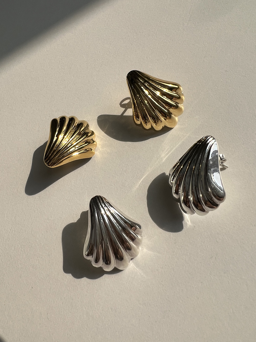 [92.5 silver] Sea shell earring (2color)
