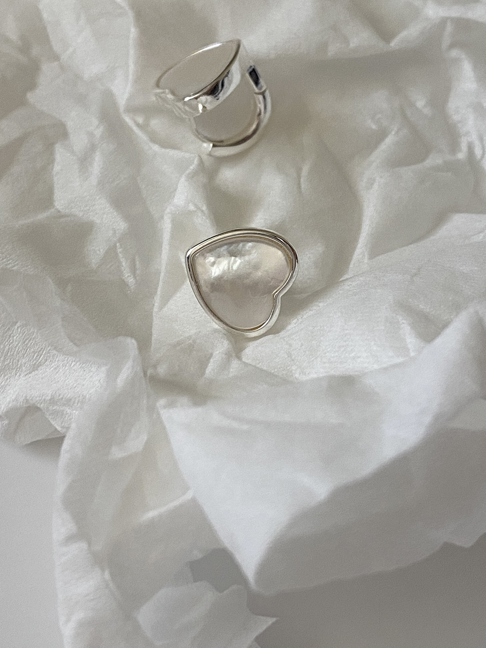 [92.5 silver] heart shell earring