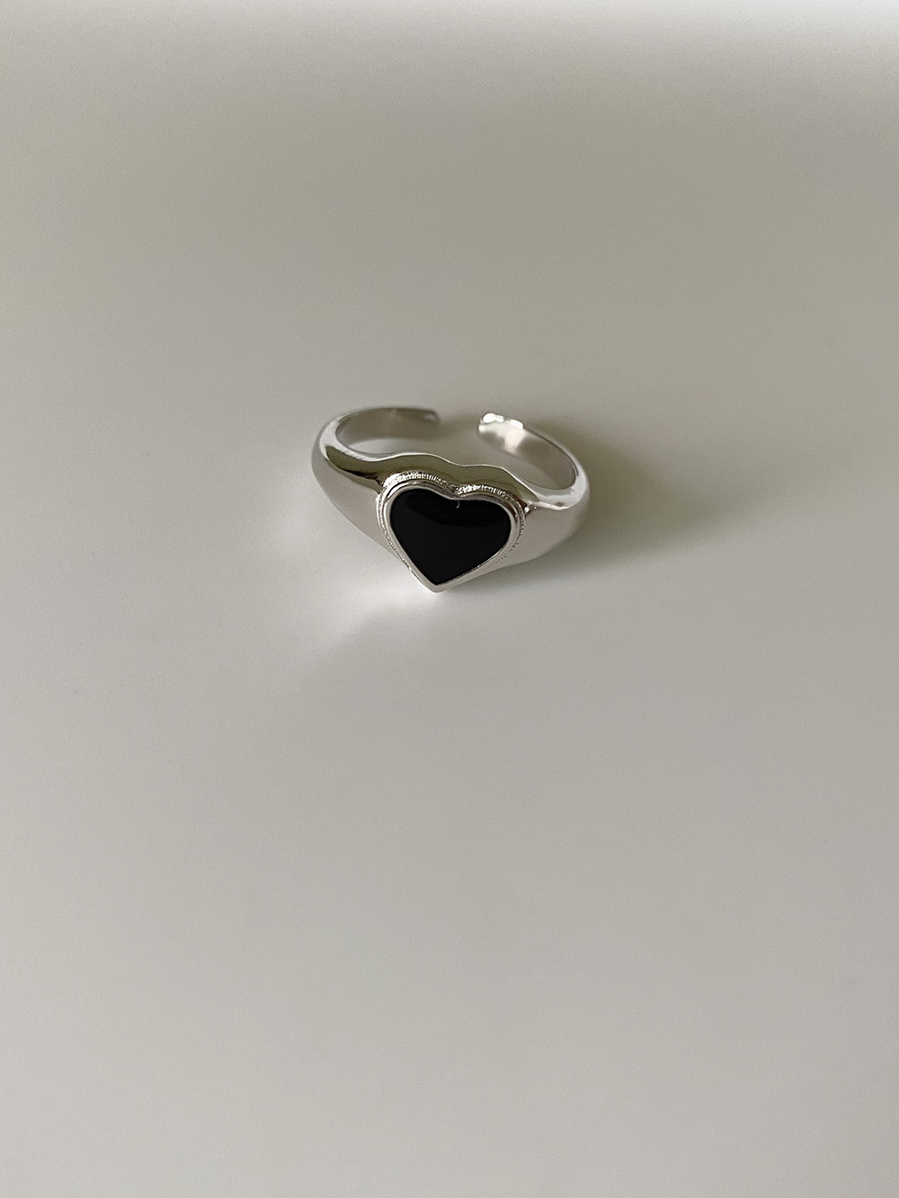 [92.5 silver] black heart ring