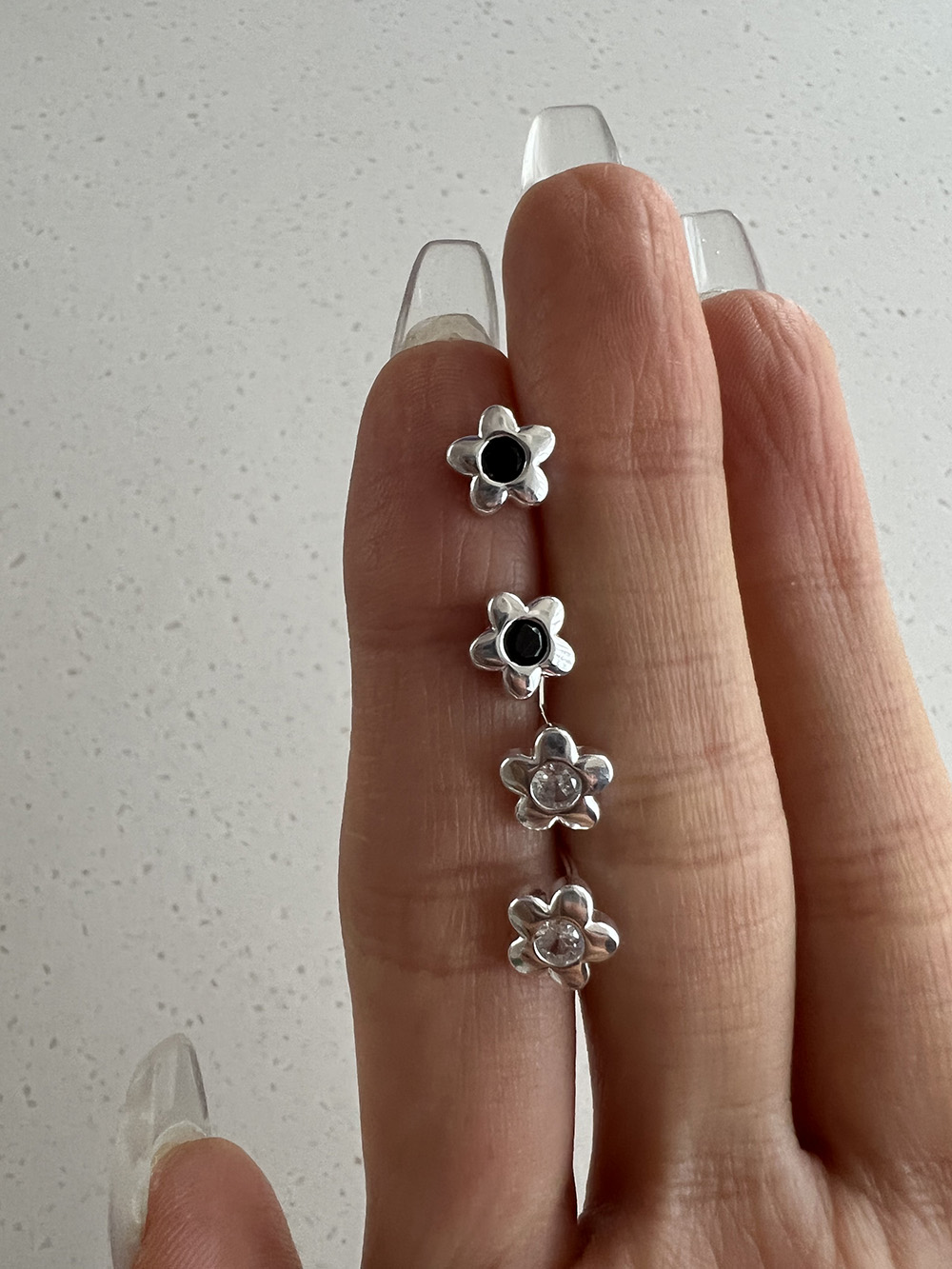 [92.5 silver] Flower stone earring (2color)