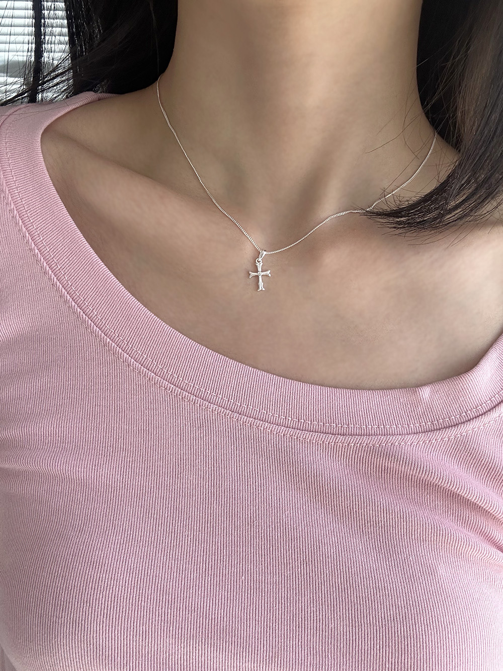 [92.5 silver] Chrome cross necklace