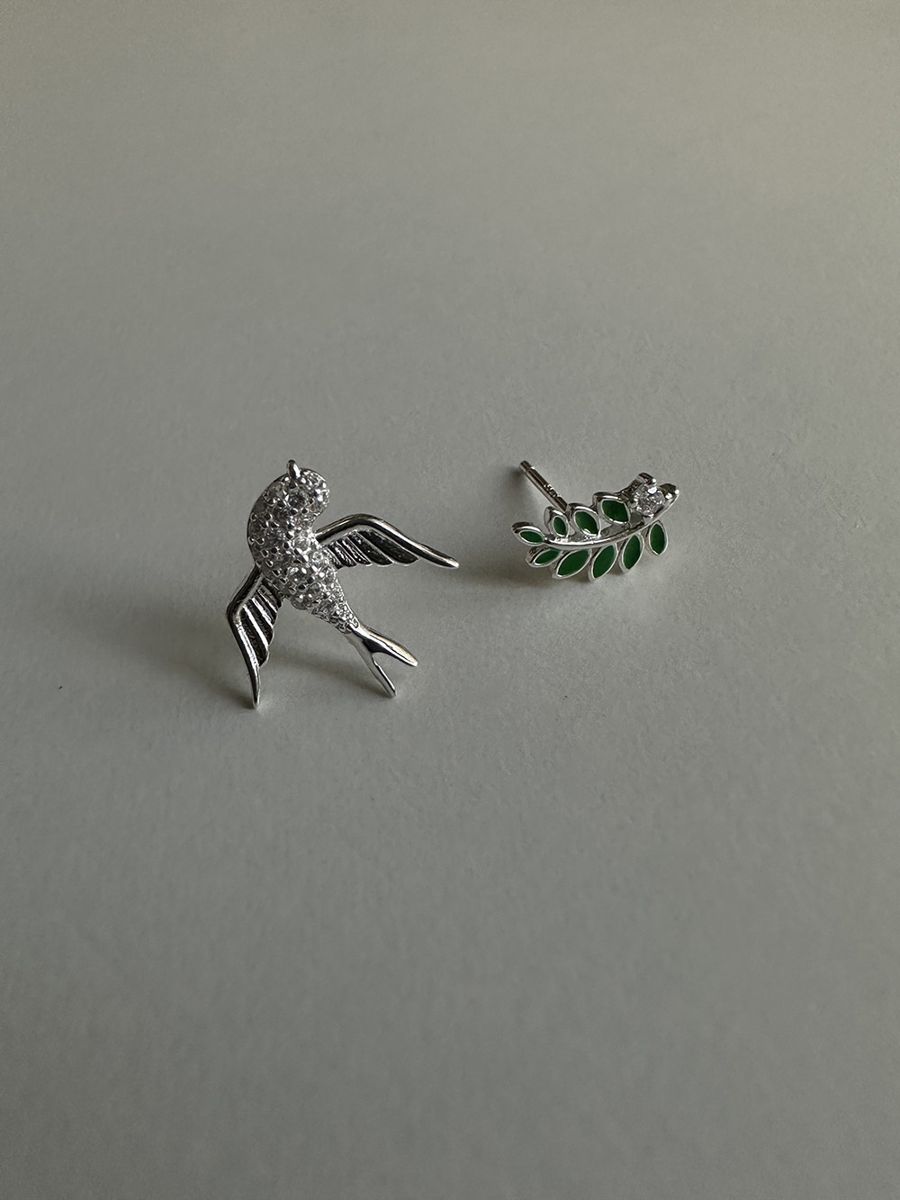 [92.5 silver] Peaceful earring