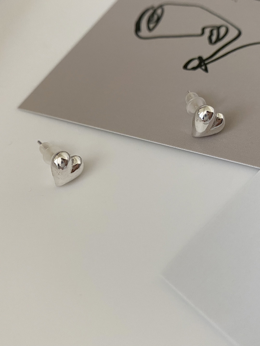 [92.5 silver] volume heart earring (silver)